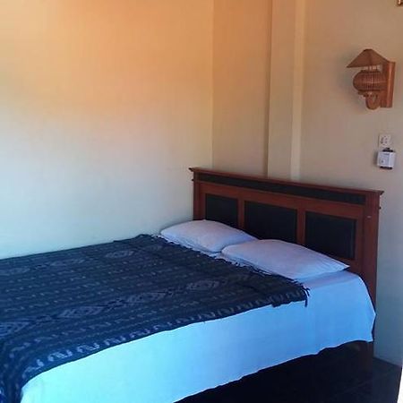 Surf Doggie Inn Kuta Lombok Zewnętrze zdjęcie