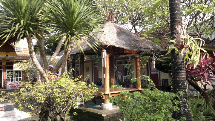 Surf Doggie Inn Kuta Lombok Zewnętrze zdjęcie
